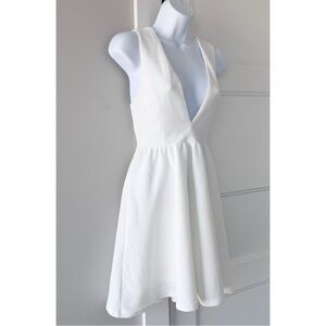 Lucca Deep V-neck Day Dress